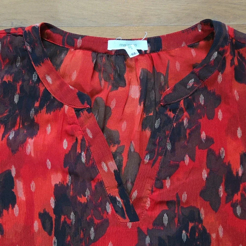 EUC Maurices Atwood Floral Red and Black Top - Picture 3 of 3